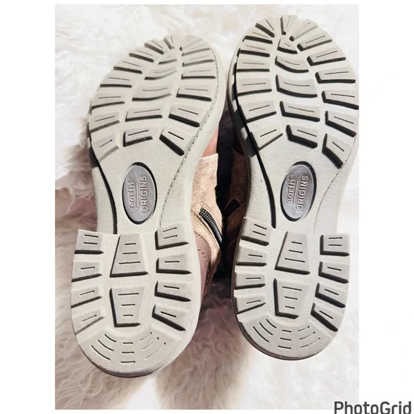 Earth Origins Paige Boots - Picture 9 of 12